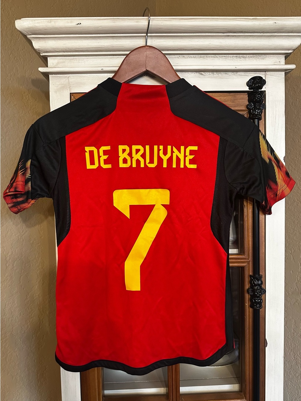 ⚽️ Official #7 Kevin De Bruyne Football/Soccer Belgium Home Jersey, Kids 9-10Y/S